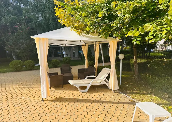 Cozy Mood Two-bed Flat In Sunny شقة *