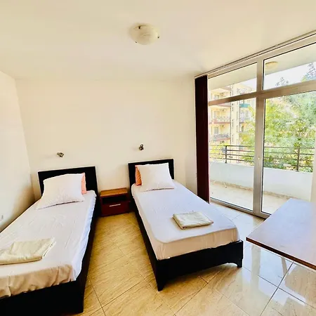 Apartament Cozy Mood Two-bed Flat In Sunny Słoneczny Brzeg