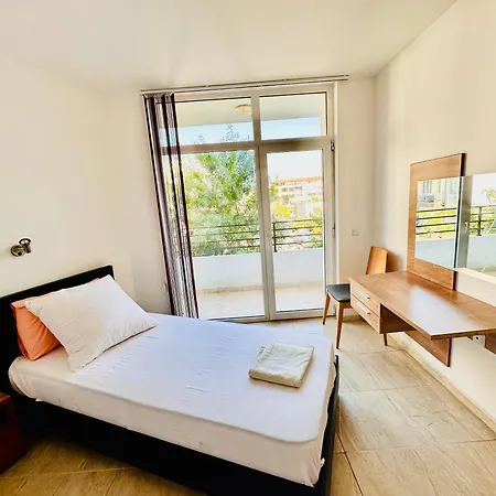 Апартамент Cozy Mood Two-bed Flat In Sunny Слънчев бряг